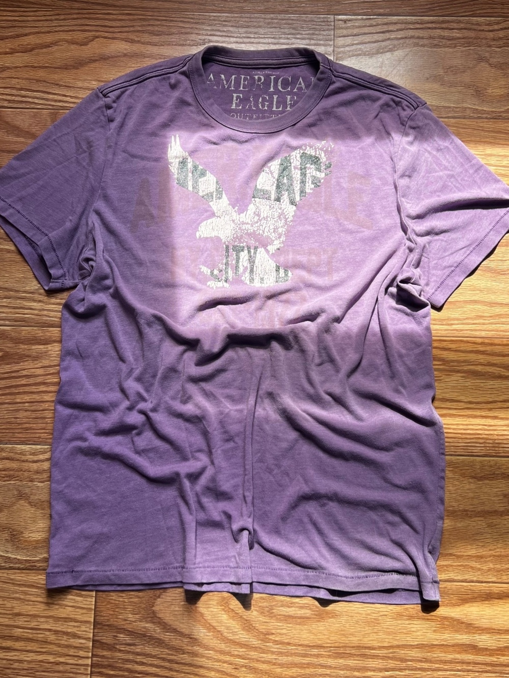 y2k vintage american eagle purple tee grunge streetwear skater aesthetic